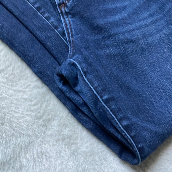 Abercrombie & Fitch High Rise. - Picture 5 of 8